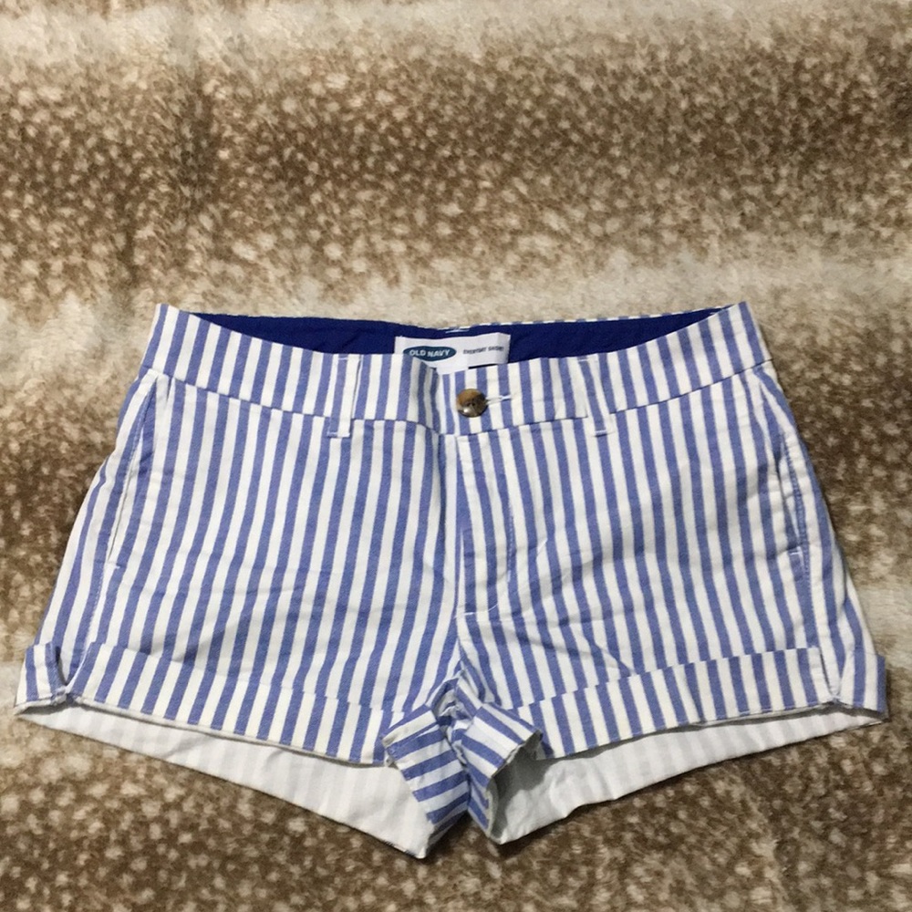 Old Navy size 4 shorts